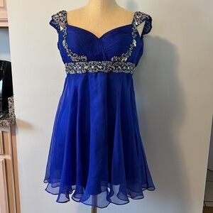 Dave & Johnny NEW Mini Chiffon Beaded Rhinestone Prom Dress Size 3/4